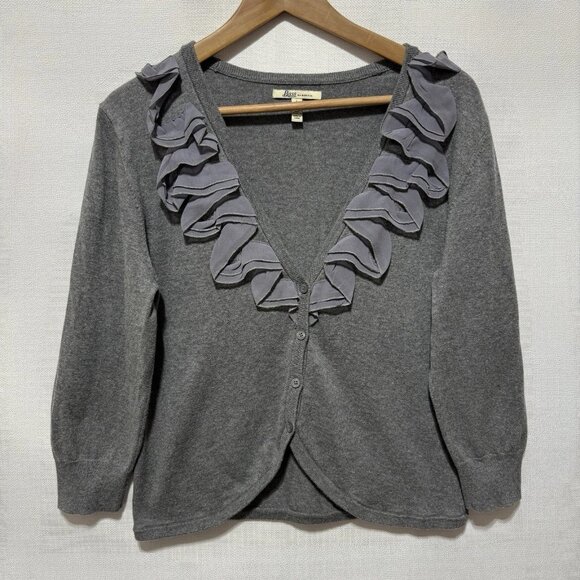 GH Bass & Co Cardigan Sweater Womens Large Gray Button V Neck Ruffle Preppycore - Picture 1 of 10